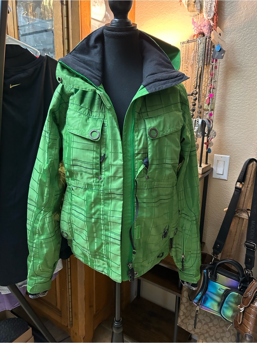 Spyder Women’s XS Green Plaid Ski Jacket